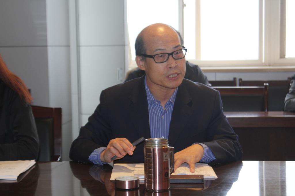 王晓江副院长主持会议