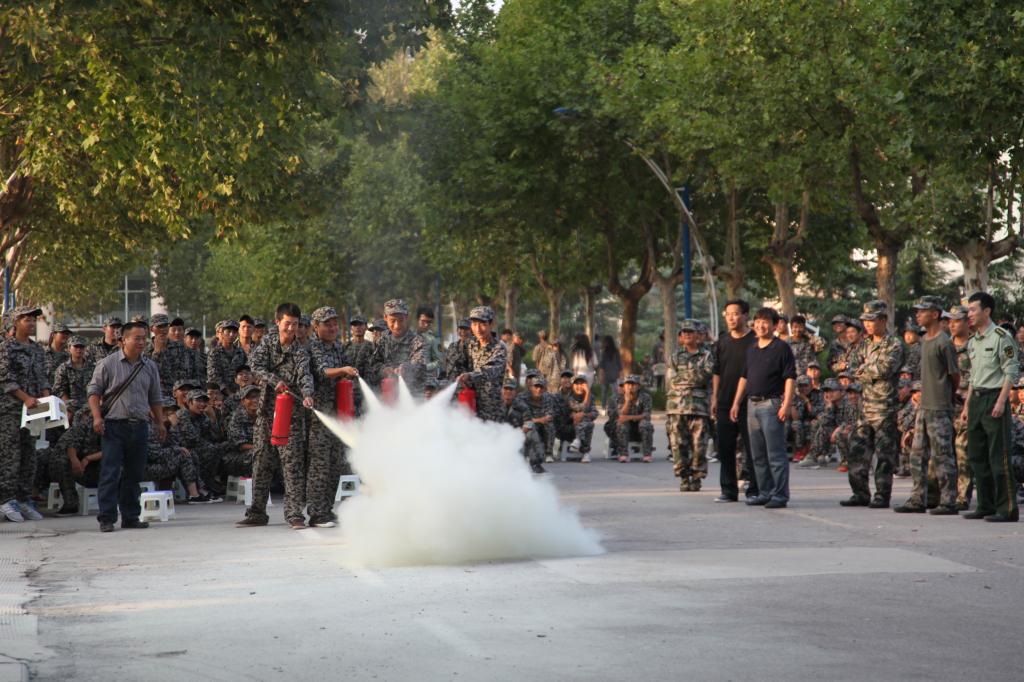 新生灭火演练